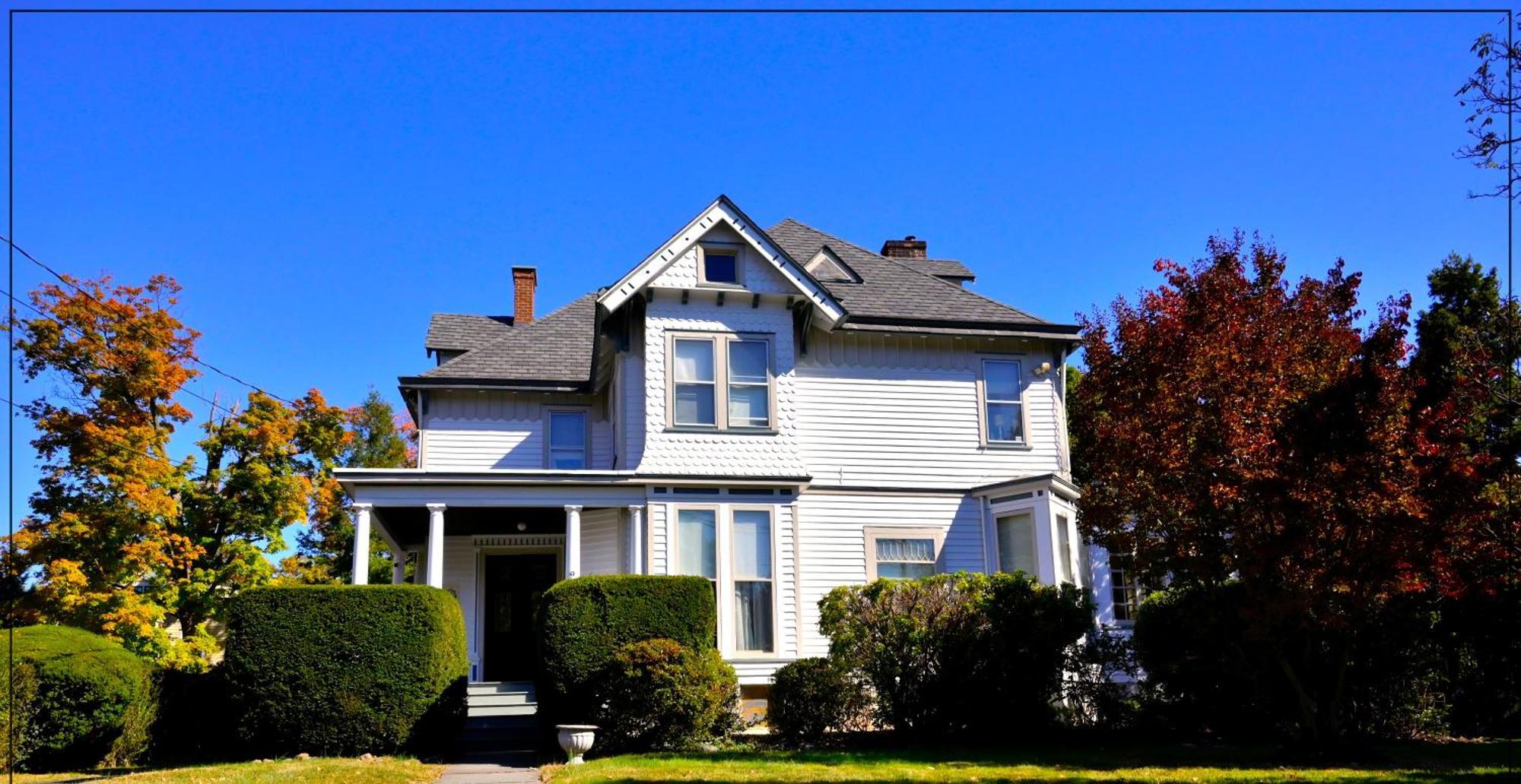 The White House Hotel Plainfield Exterior photo